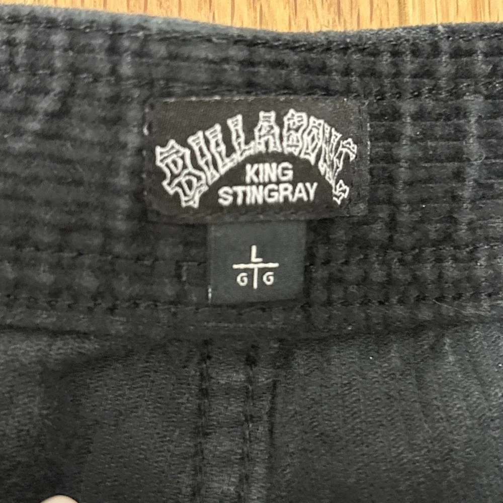 Billabong x King Stingray Black Wide Corduroy Cotton Drawstring Shorts - Large